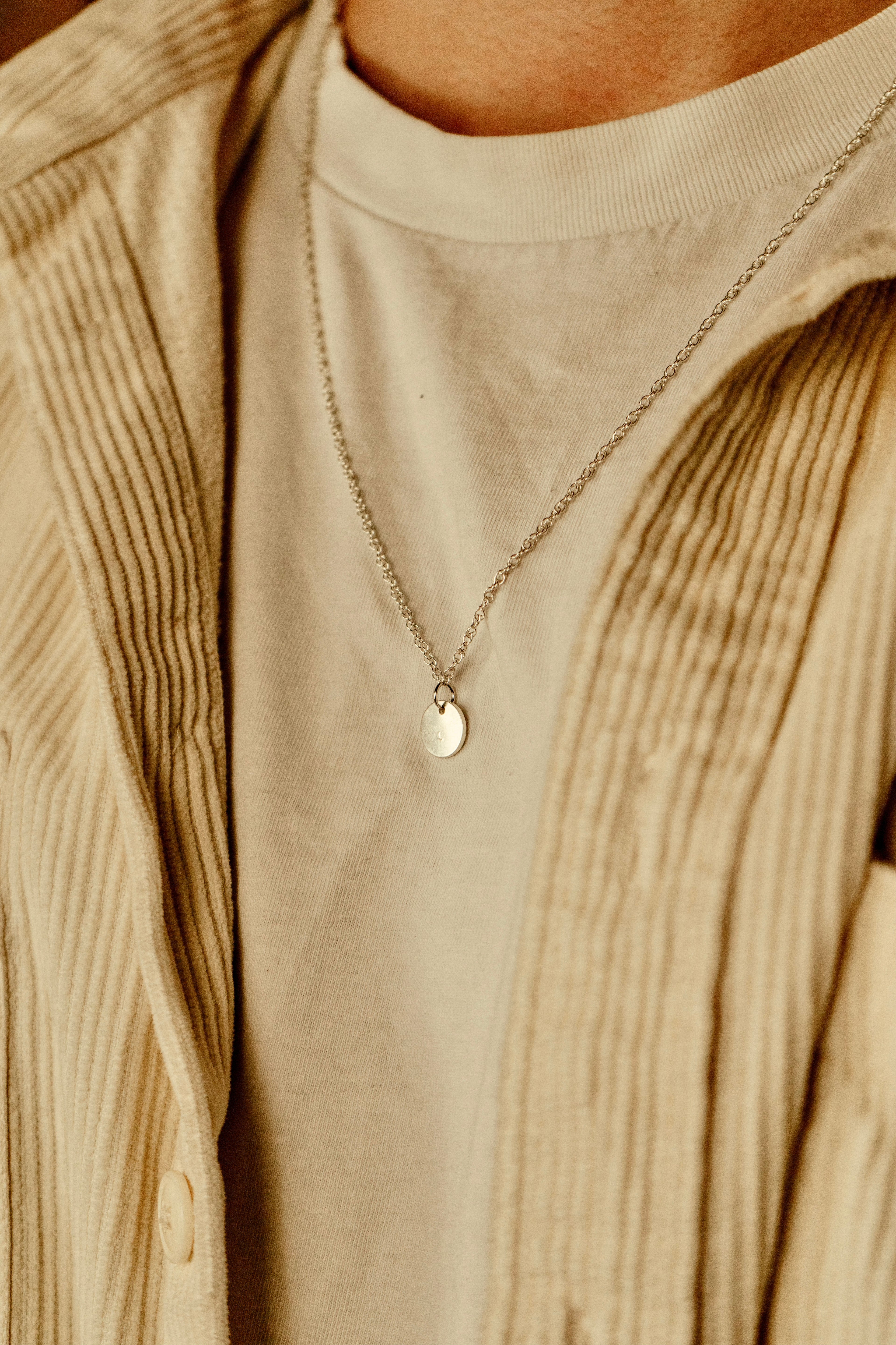 Collier Emily