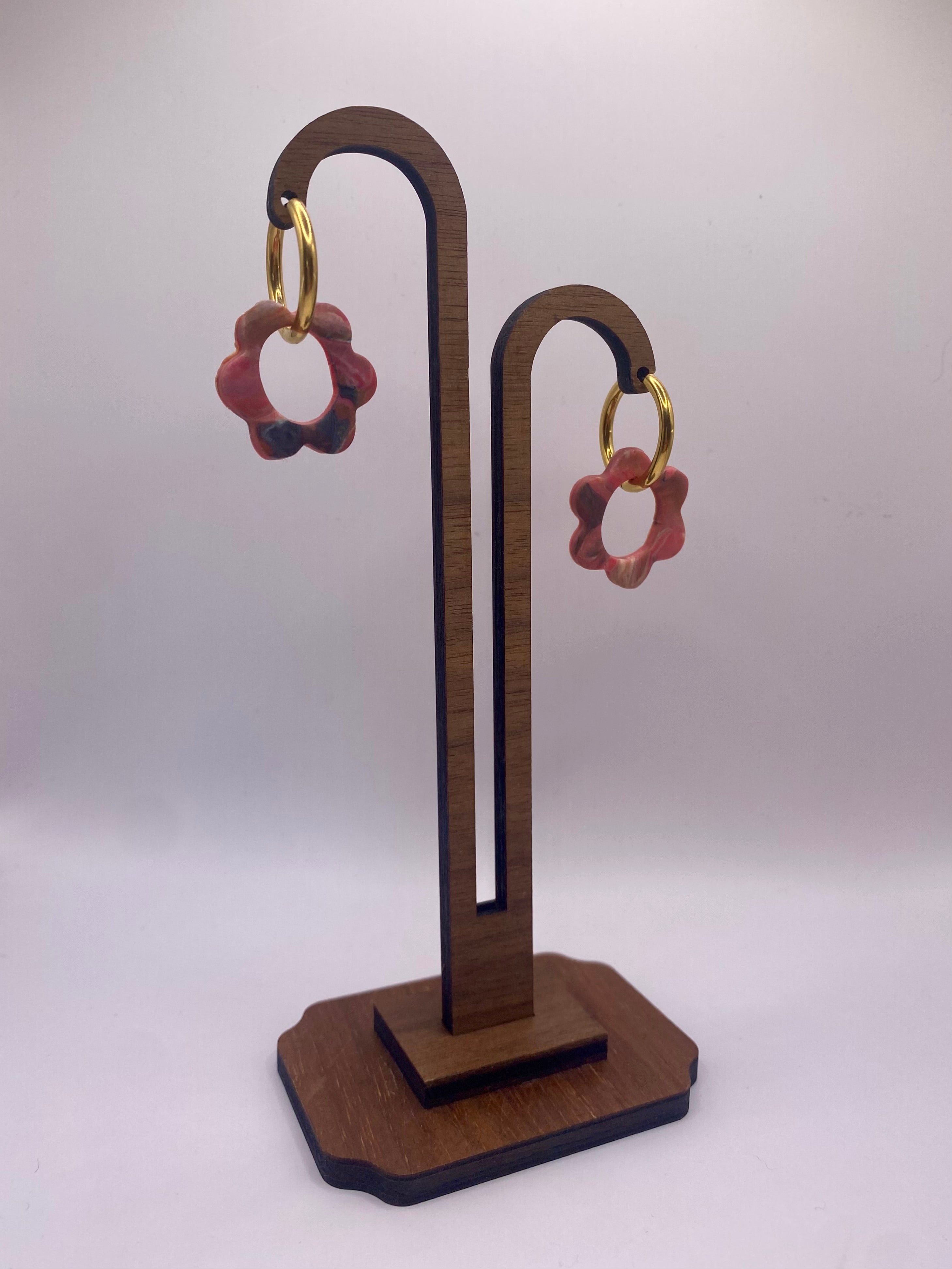 Boucles fleurs roses