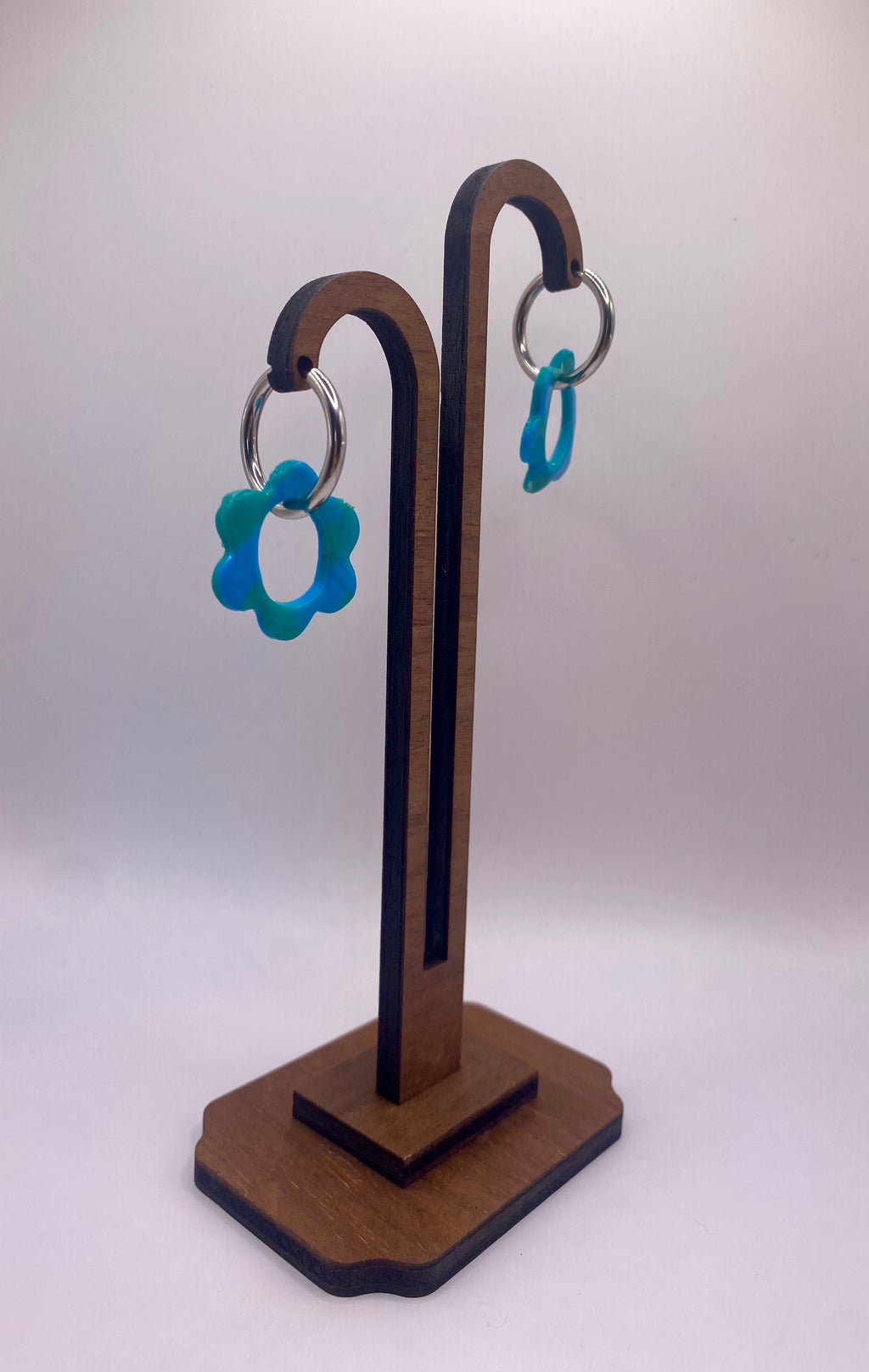 Boucles fleurs bleus