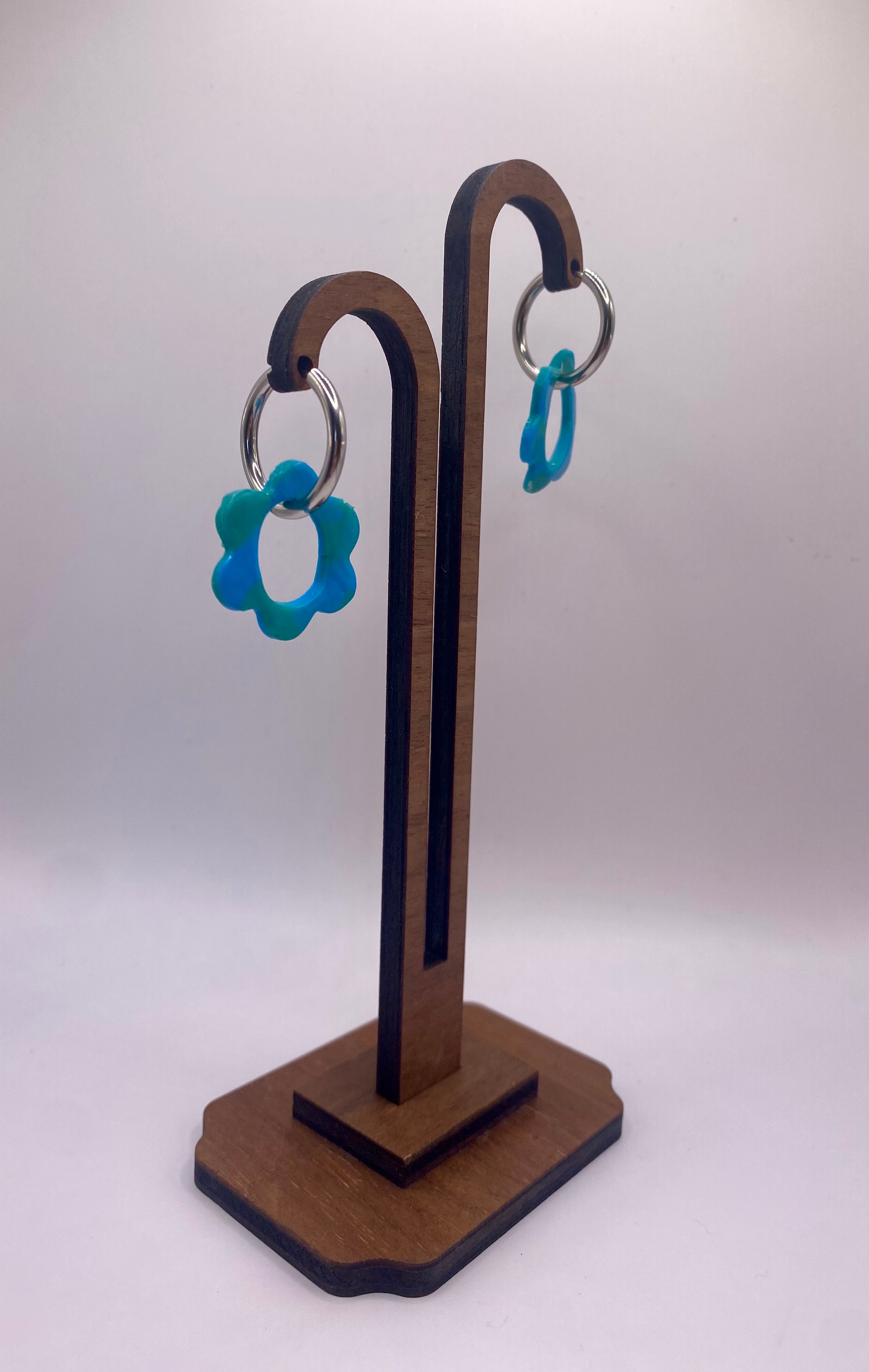 Boucles fleurs bleus