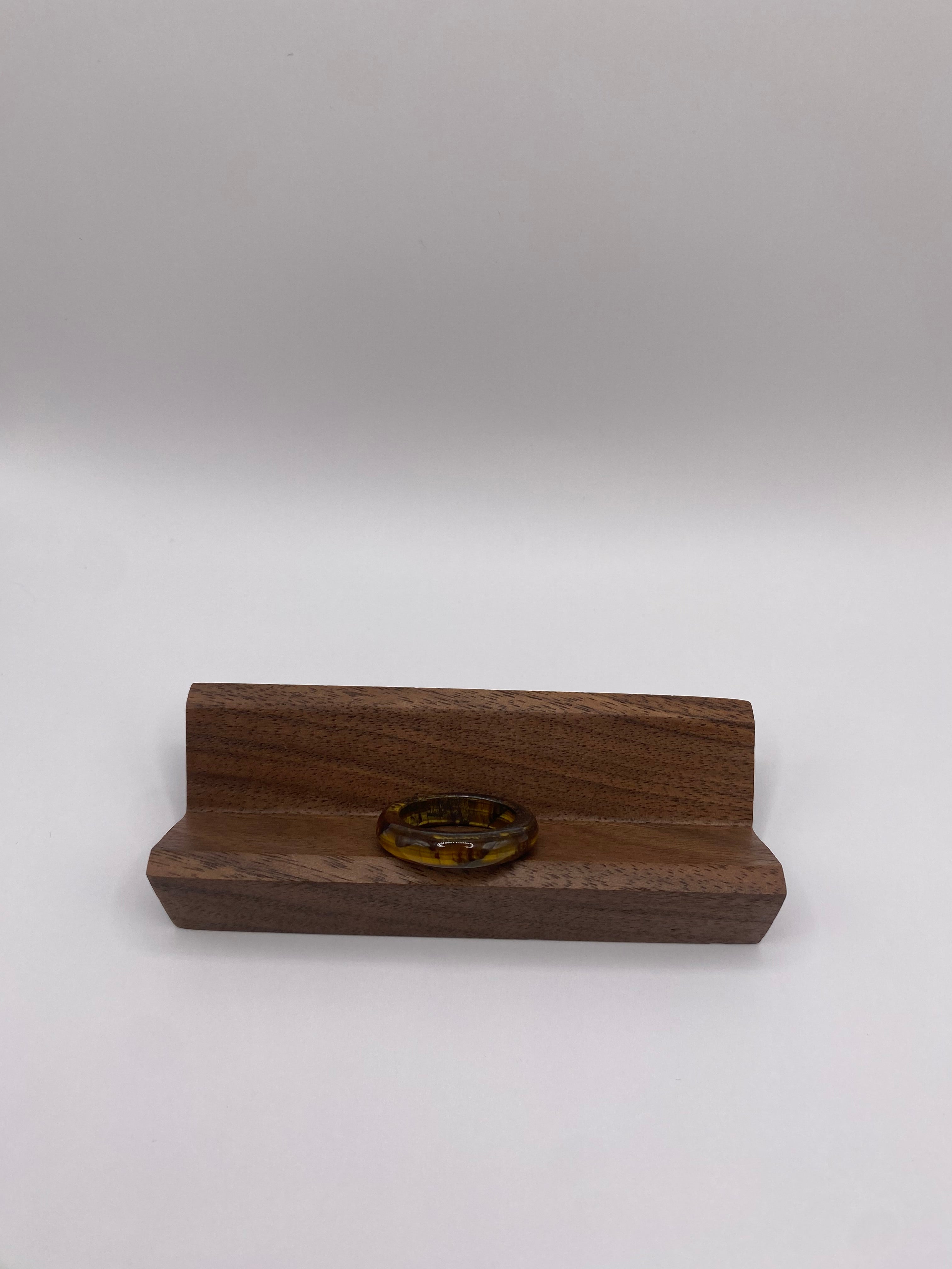 Bague II