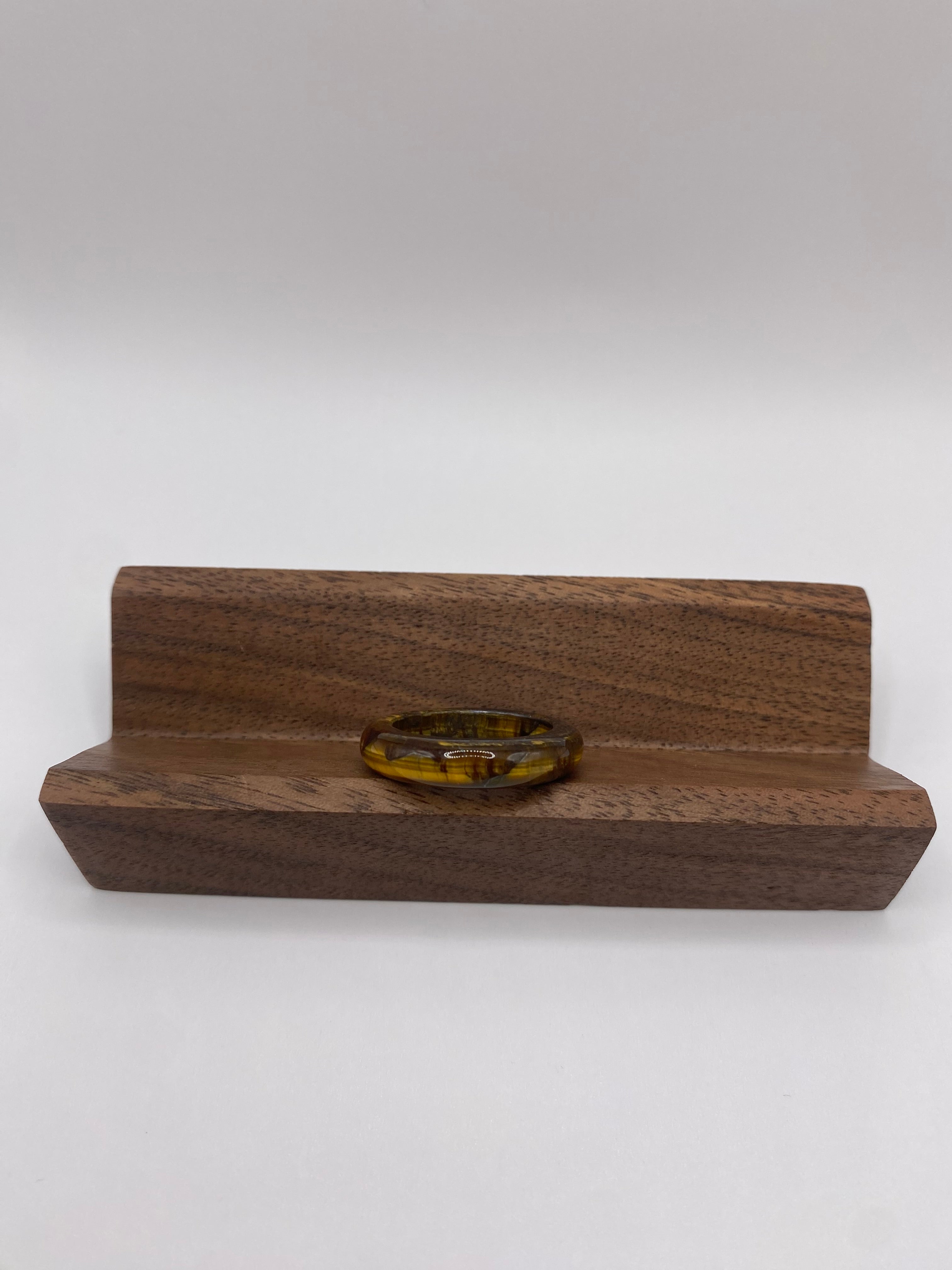 Bague II
